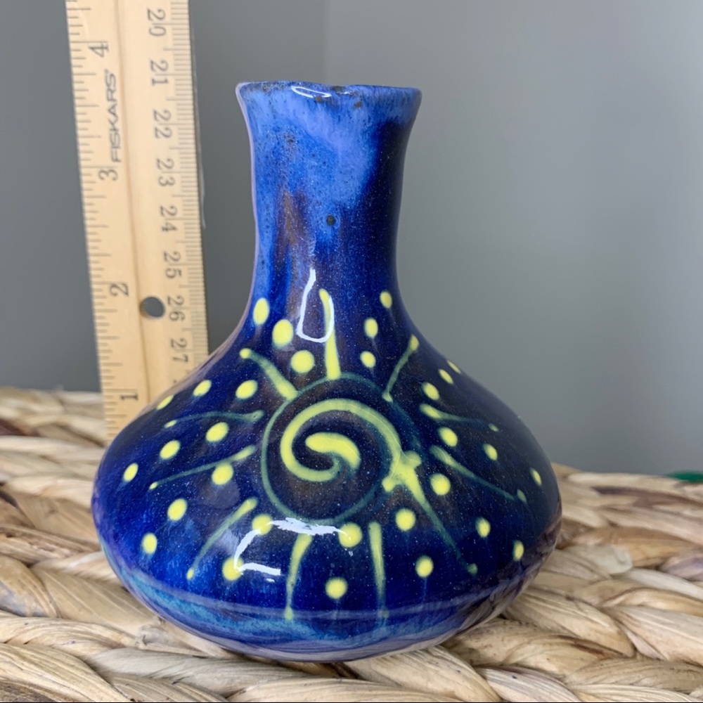 ❌SOLD❌Mini Vase | Southwestern Design - Picture 5 of 7